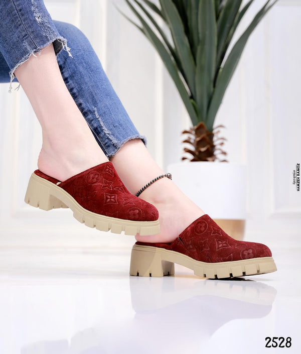 Lea-Slipper Genuine Leather