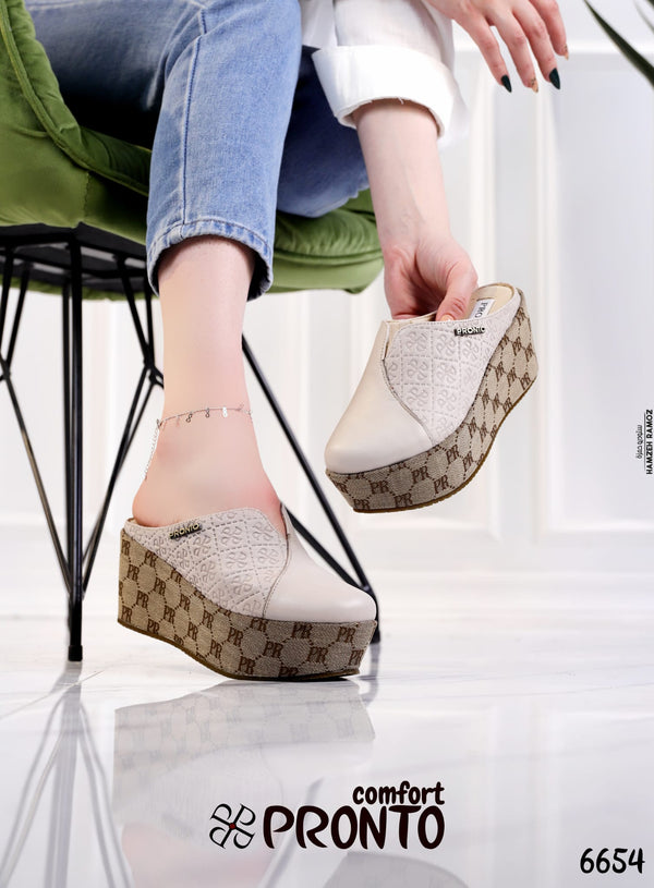 Larina-Slipper Genuine Leather